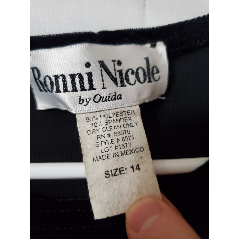 Ronni Nicole Black Velvet Midaxi Dress Size 14 Vintage 90s Minimalist Grunge - Picture 4 of 9